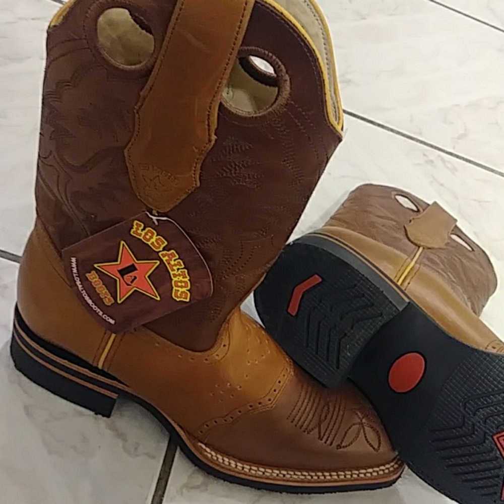 Mens boots
